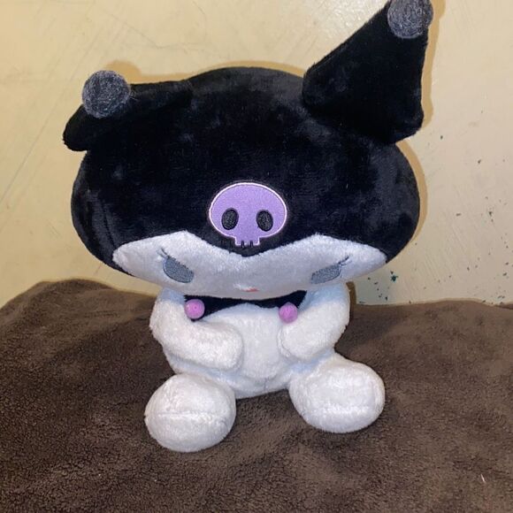 Hello Kitty KUROMI 13” plush - Picture 6 of 6